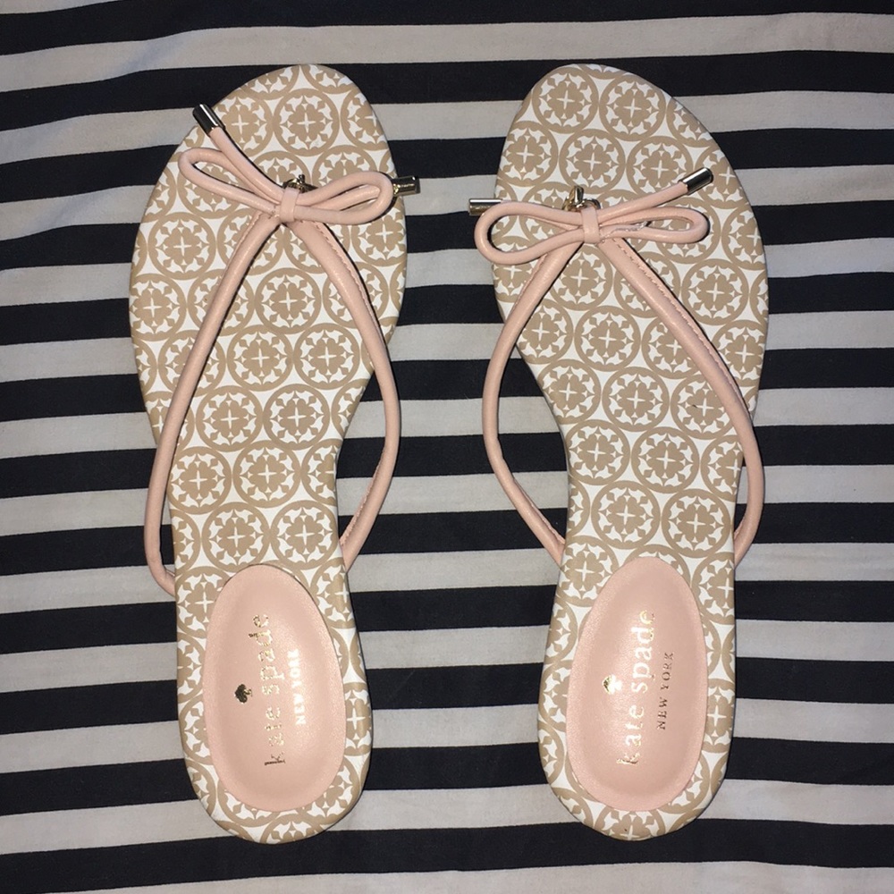 kate spade new york flip flops